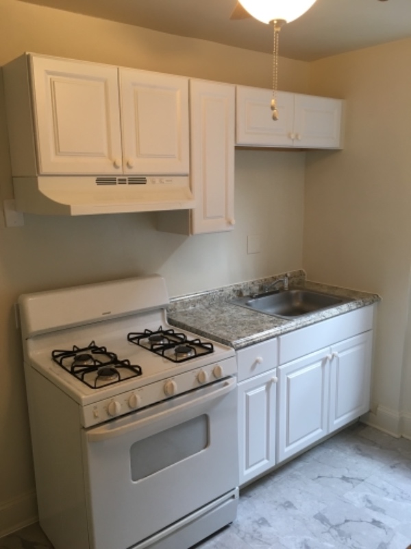 Baltimore Apartment: 3320 Auchentoroly Terrace