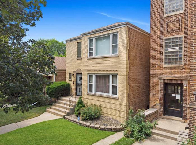 Chicago Apartment: 10324 S Vernon Ave