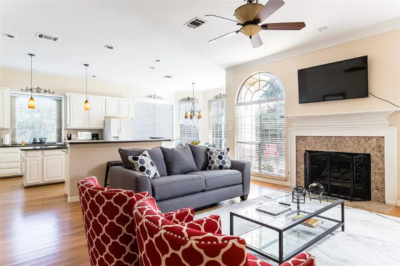 Plano House: 6304 Brimwood Dr