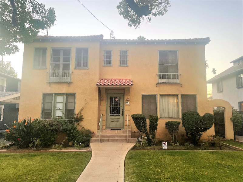 Pasadena Apartment: 141 N Bonnie Ave