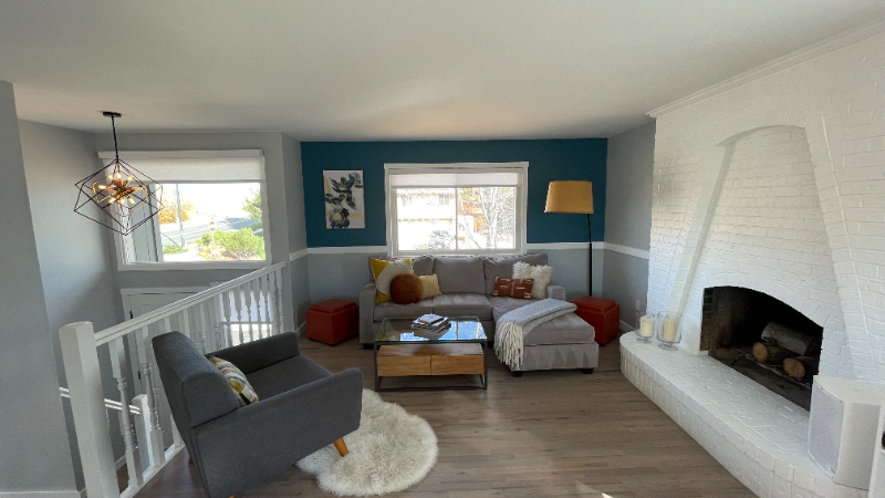 Lafayette House: 1025 Sparta Drive