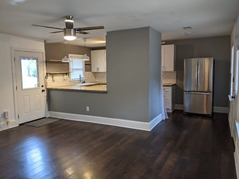 Atlanta House: 2931 Glenwood Ave SE