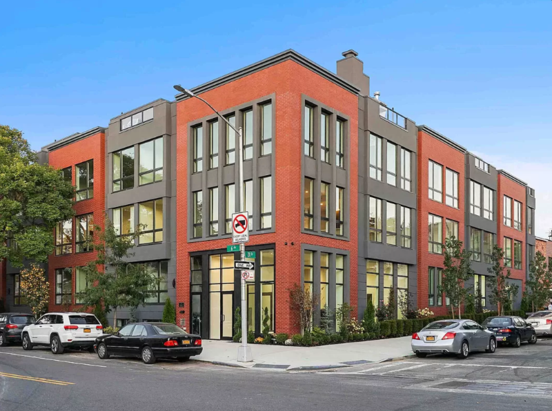 Brooklyn Apartment: 695 6th Avenue