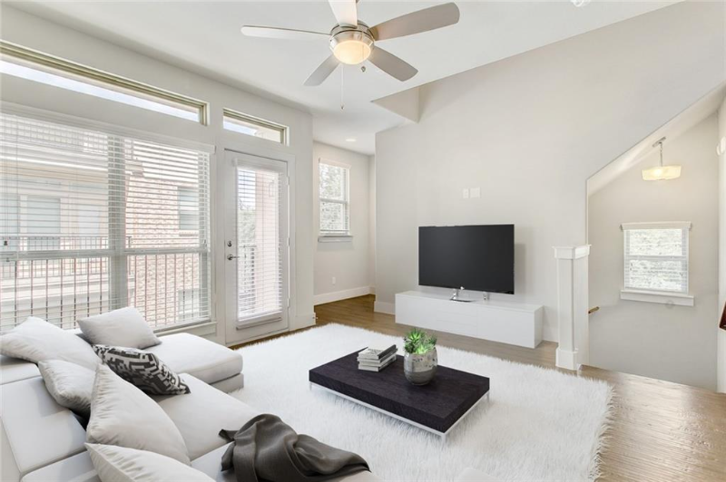 Dallas Townhome: 1310 Rancho Mirage