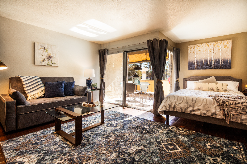 Phoenix Condo: 4727 E Lafayette Blvd