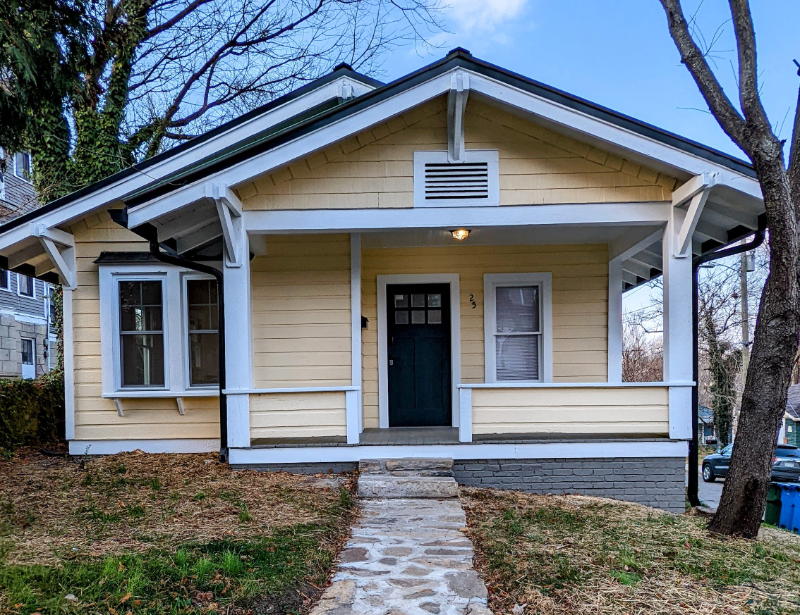Asheville House: 25 Starnes Ave