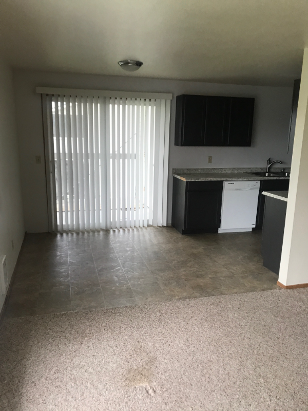 Pacific Apartment: 506 4th ave se