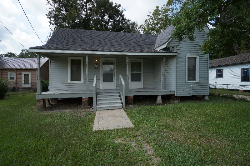 Opelousas House: 726 Laurent St