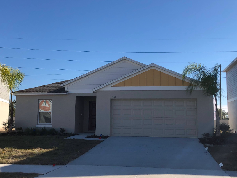 Winter Haven House: 1336 Axel Cir
