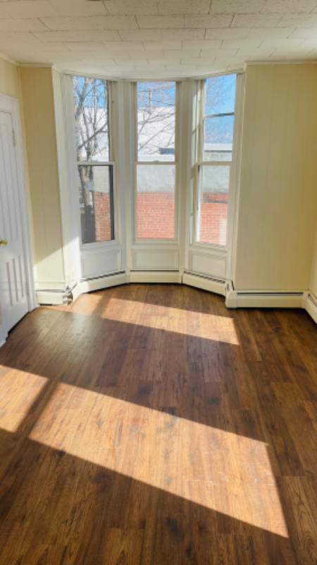 Coeymans Apartment: 80 Main St