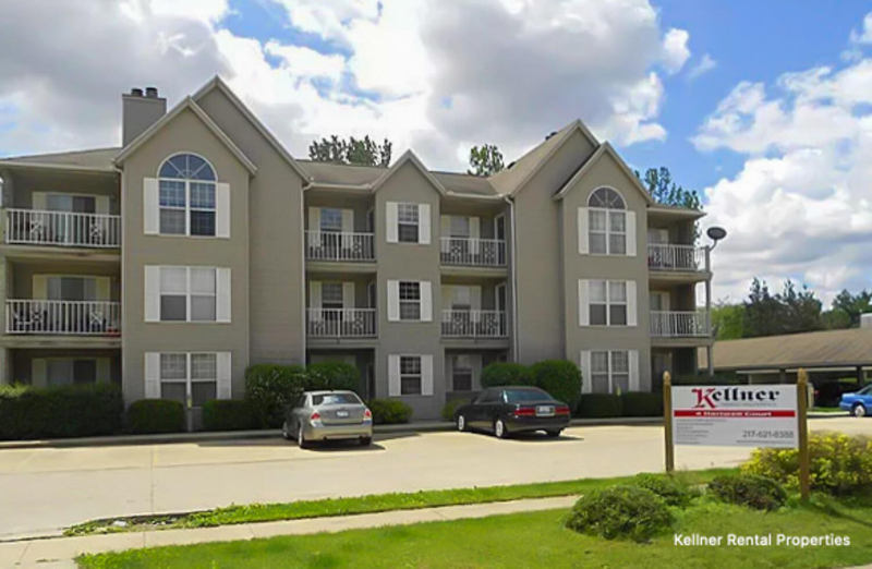 Savoy Apartment: 4 Hartwell ct.