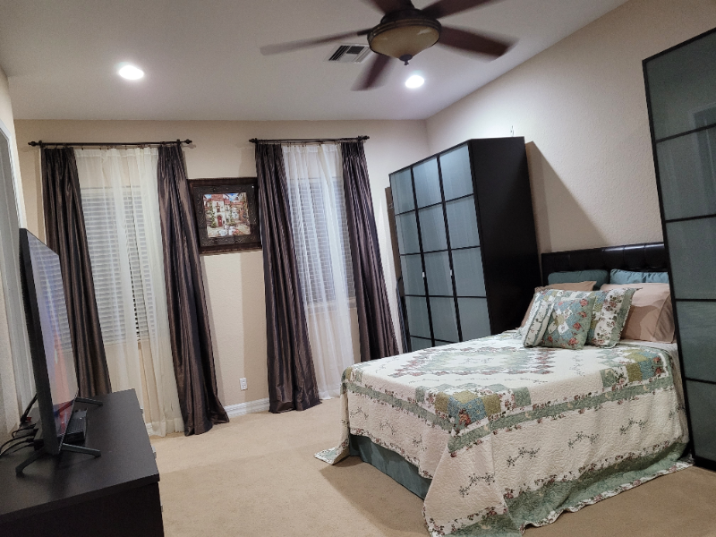 jupiter Multiplex: 139 Edenberry Ave