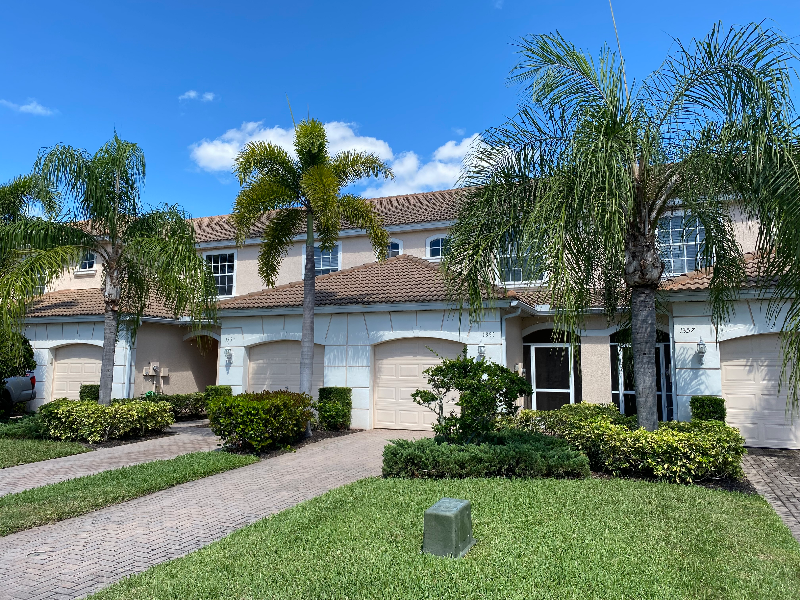 Cape Coral Townhome: 1355 Weeping Willow Ct.
