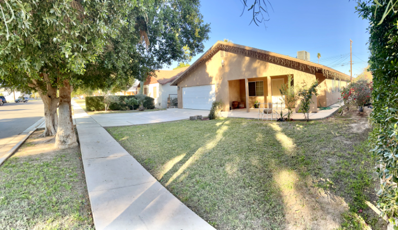 Holtville House: 730 Pine Ave.