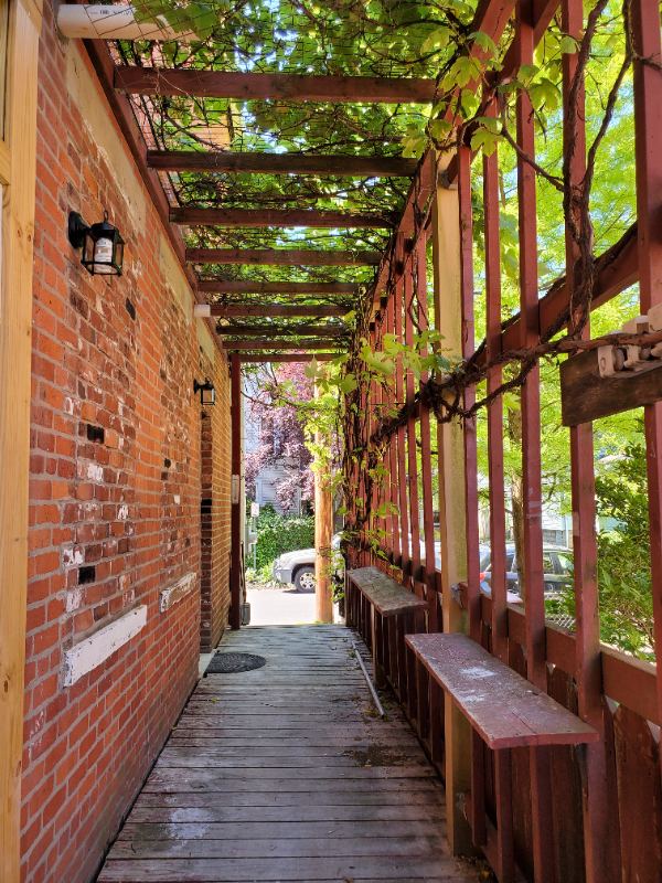 Columbus Multiplex: 987 Parsons Ave