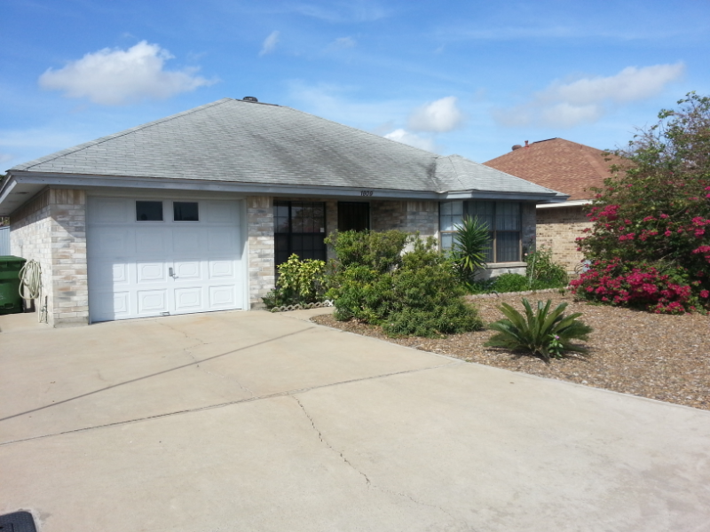 Mission House: 1809 Polk St