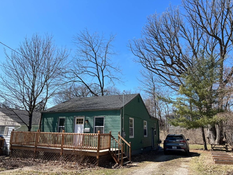 Ann Arbor House: 1007 Gott St