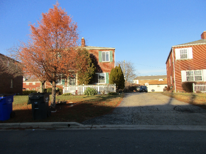 Columbus Multiplex: 1862 Kentwell Rd