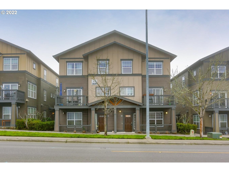 Beaverton Condo: 1020 SW 170th Ave