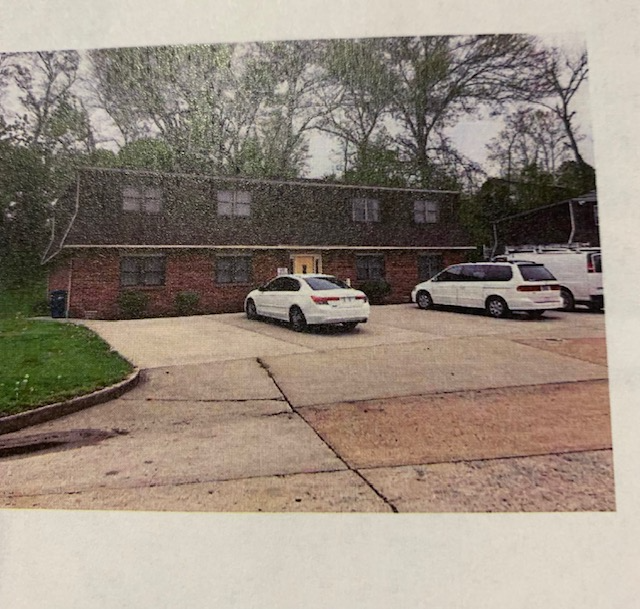 Jefferson City Apartment: 418 Christopher Pl