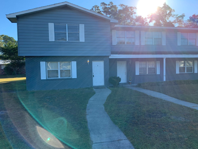 Lake city Townhome: 2323 SW State Road 47