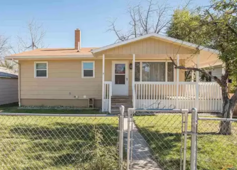 Rapid City House: 1020 N 7th St