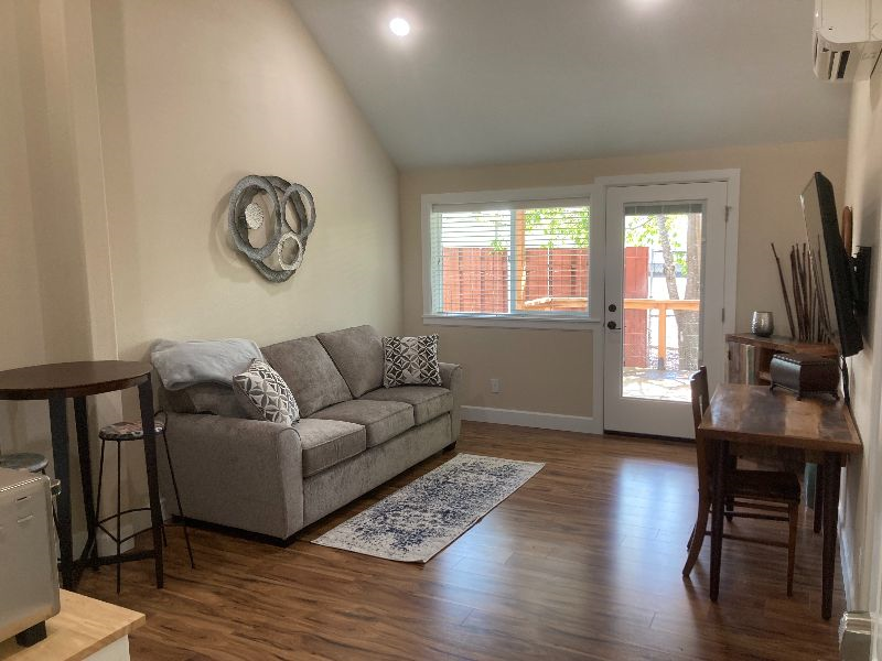 SALEM Other: 1150 NORTHWOOD DR NE