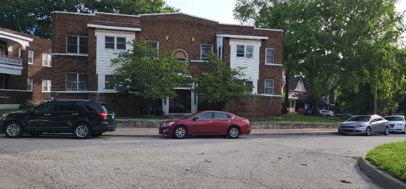 Kansas City Apartment: 900 E. 28th Street