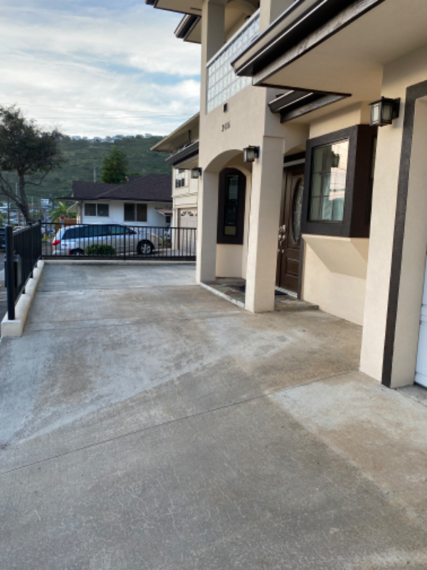 Honolulu House: 3486 Paalea St