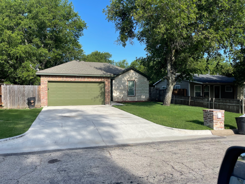 White Settlement House: 640 Kimbrough