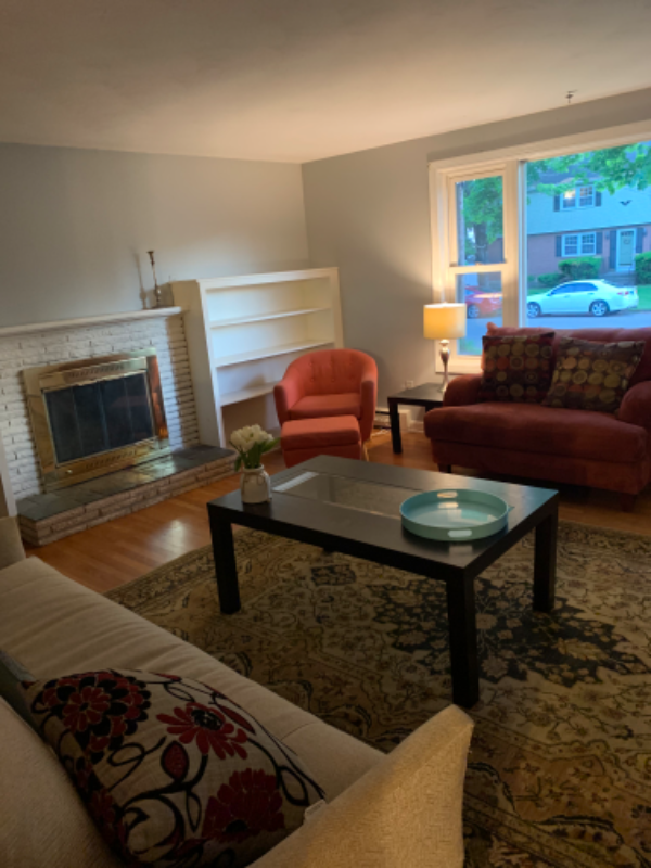 Bristol Apartment: 73 Shawn Dr, Bristol CT