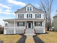 Baltimore House: 4214 Groveland Ave