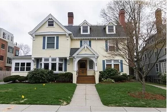 Brookline Condo: 103 Sewall Avenue