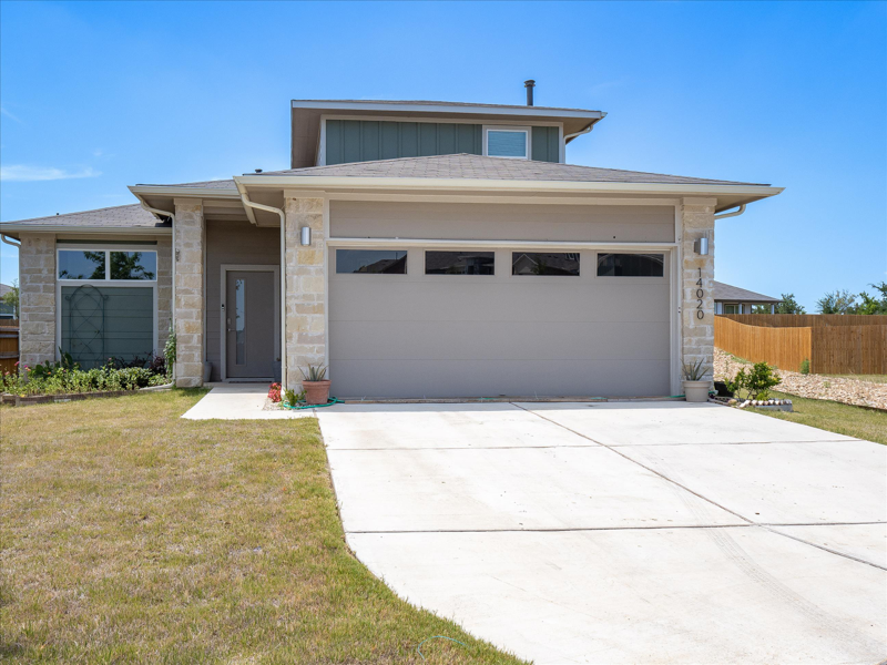 Pflugerville House: 14020 Neskar Dr