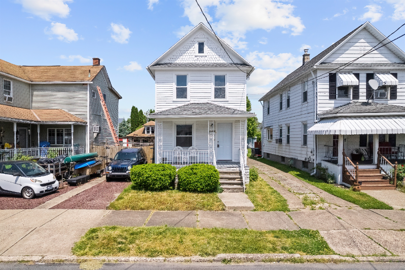 Luzerne House: 509 Miller St