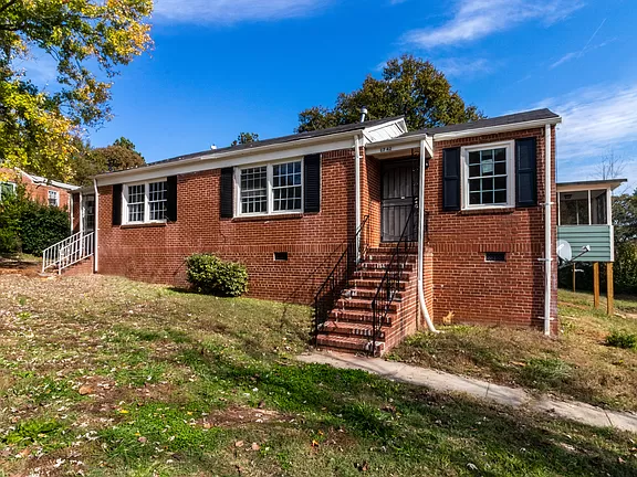 Atlanta Multiplex: 1740 Lisbon Dr SW