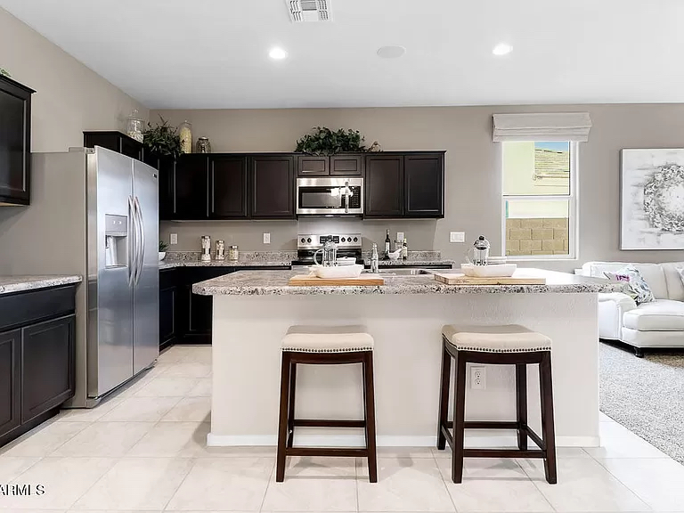 Florence House: 24660 N Barley Rd